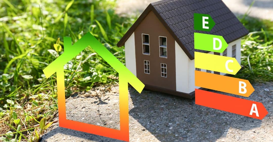 "Modelo de casa con etiqueta de eficiencia energética en entorno natural – certificado energético Murcia obligatorio para venta o alquiler de inmuebles en Pisocasion.es.