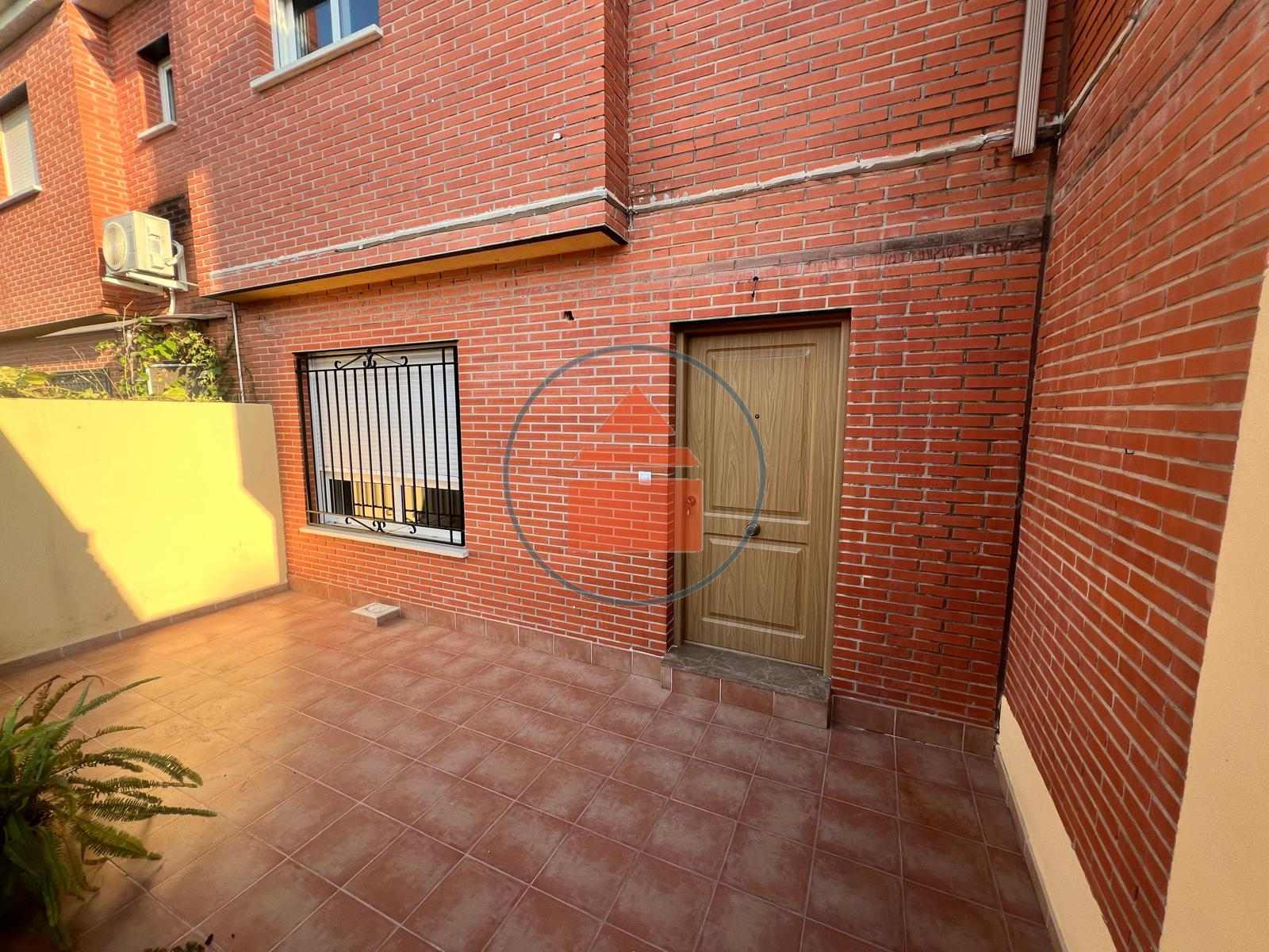 PS027 (10)
